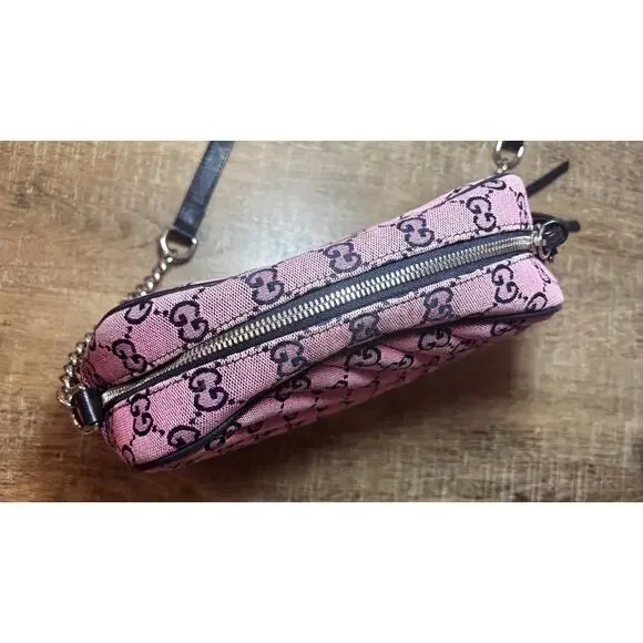 🩷SOLD🩷 Gucci Marmont Pink Quilted Camera Bag - Picture 7 of 9